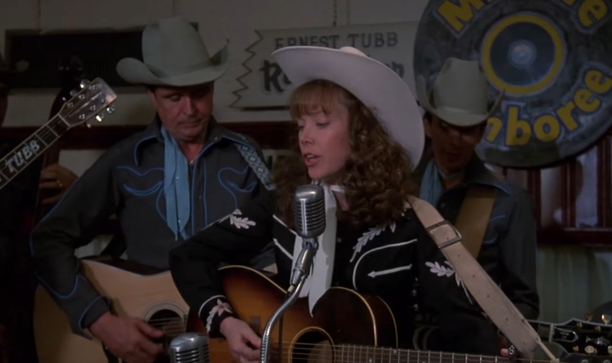 Screenshot from Coal Miner’s Daughter (1980)