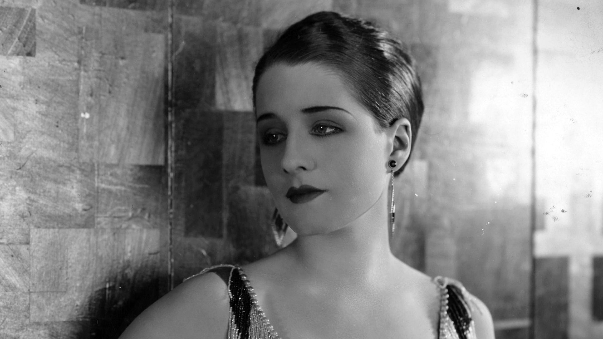 File:Norma Shearer in