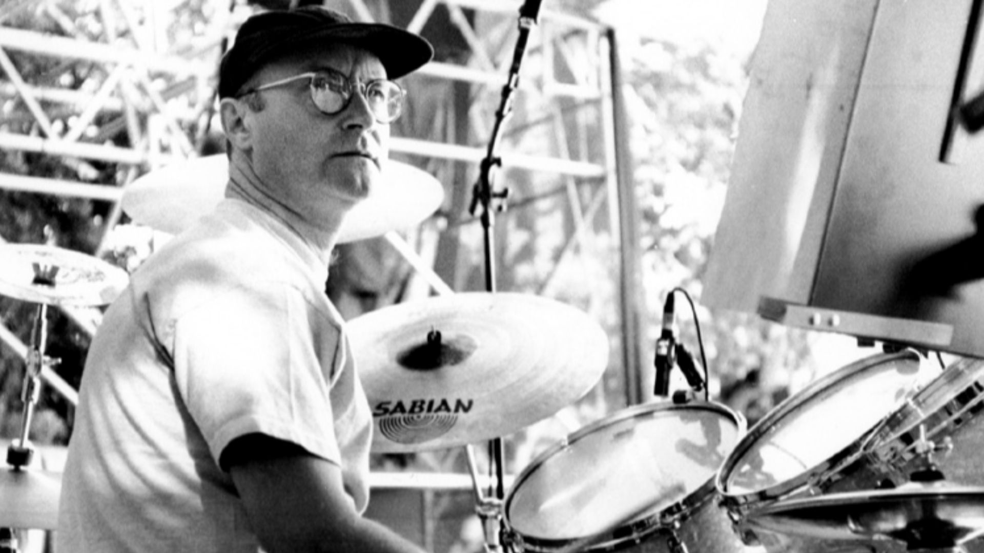 File:Phil Collins.jpg