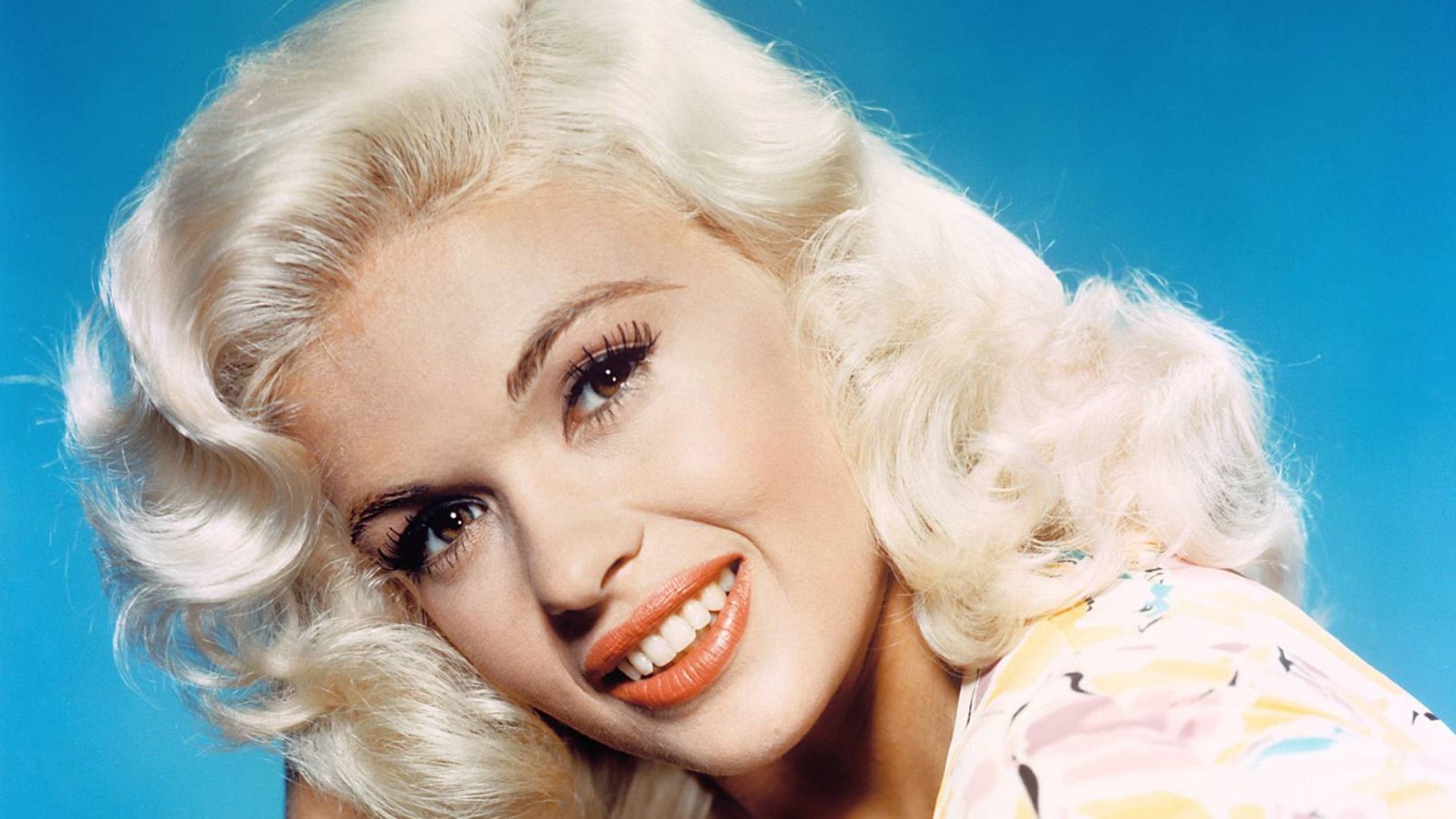 File:Jayne Mansfield (Kiss Them For Me) - Color.jpg