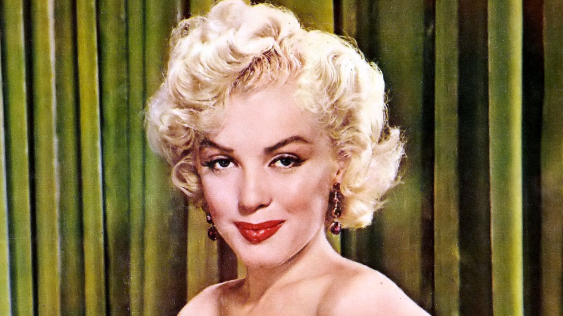 File:Marilyn Monroe in 1952.jpg