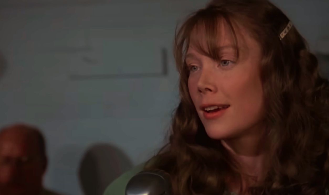 Screenshot from Coal Miner’s Daughter (1980)