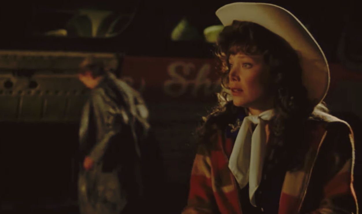 Screenshot from Coal Miner’s Daughter (1980)