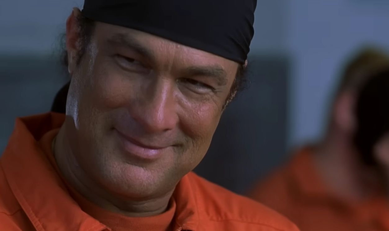 Screenshot from Half Past Dead (2002)