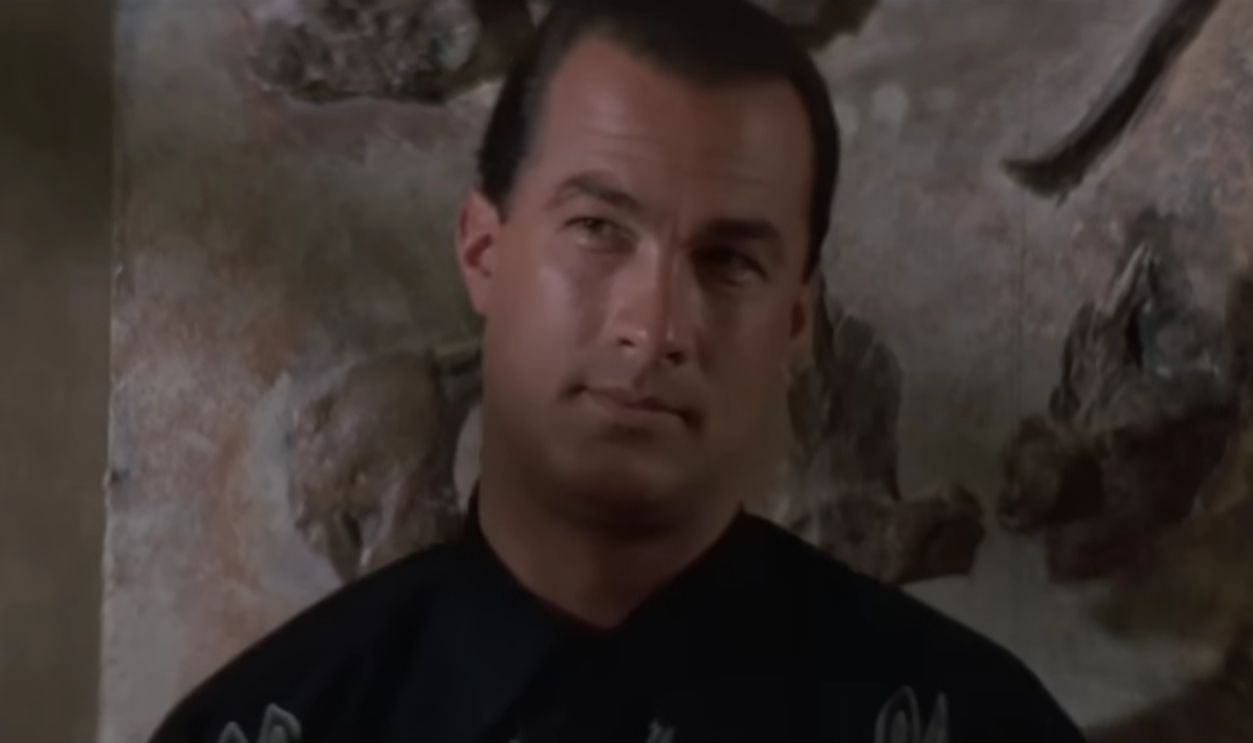 Screenshot from On Deadly Ground (1994)