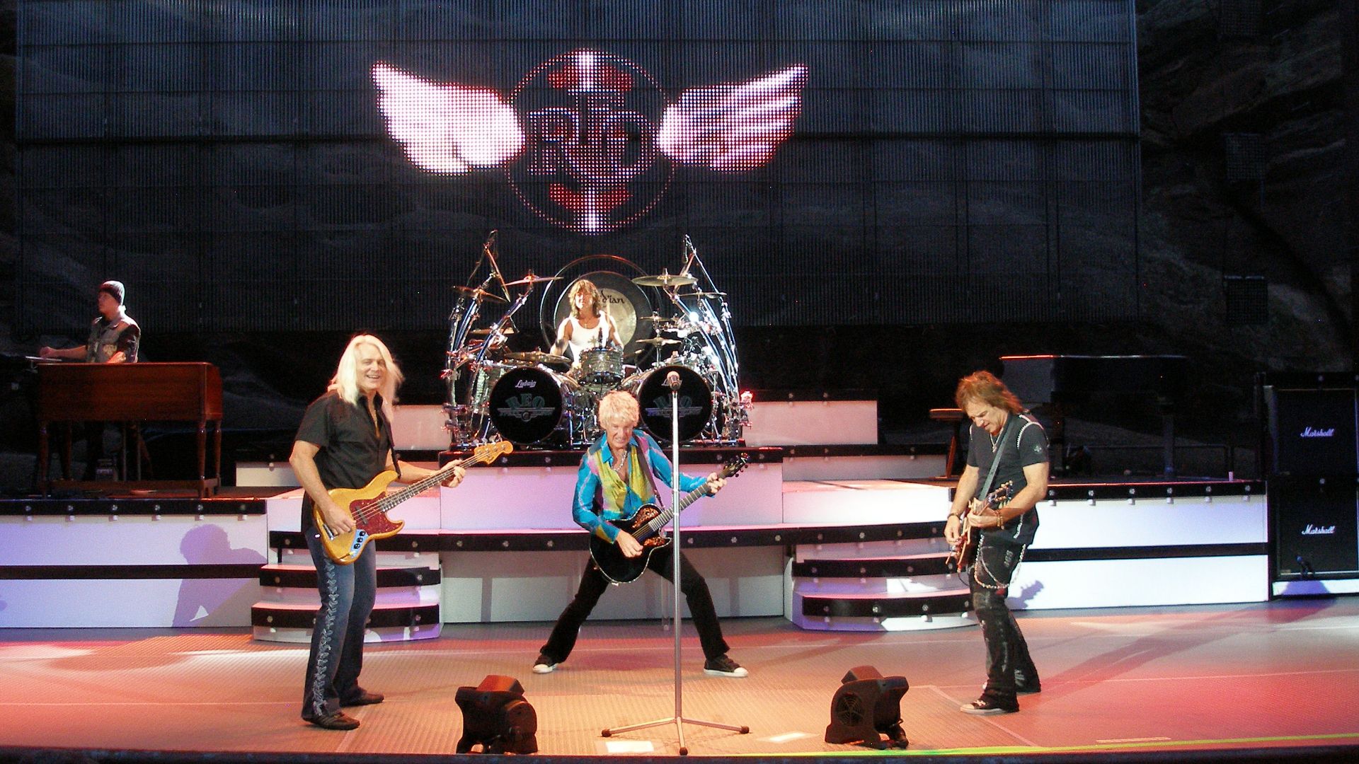 File:REO Speedwagon at Red Rocks July 2010.jpg