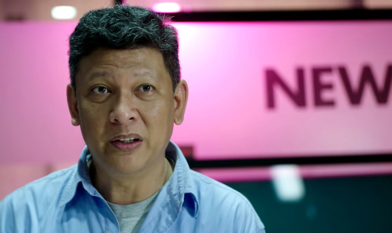 Screenshot from The Cleaners (2018) 