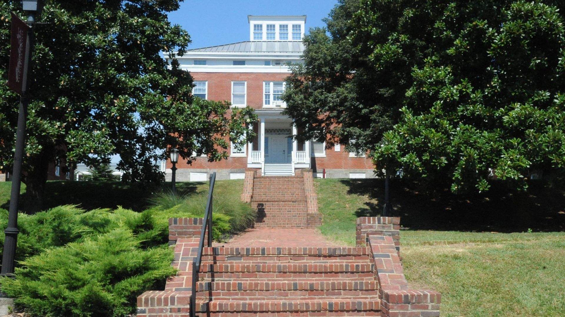 File:WASHINGTON COLLEGE, MIDDLE HALL, CHESTERTOWN, KENT COUNTY, MD.jpg