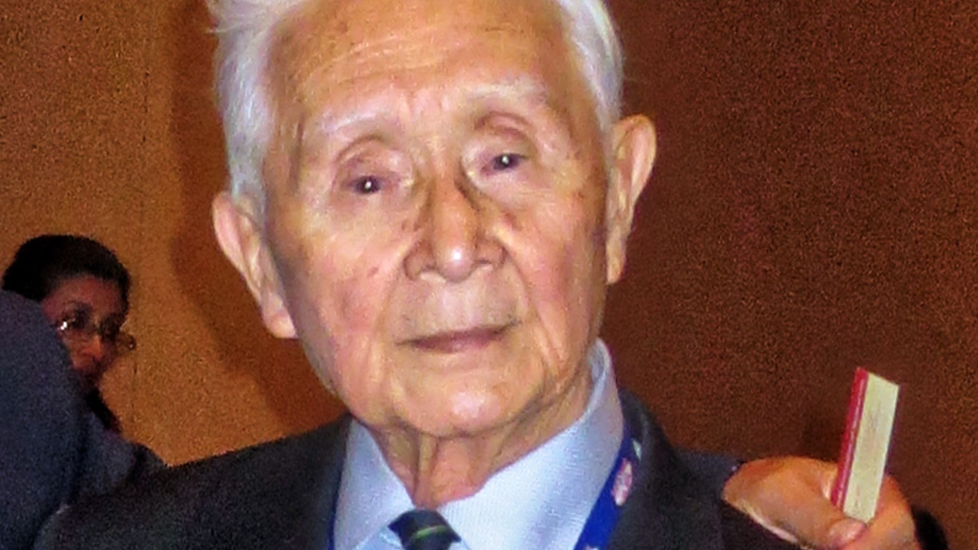 File:Thomas Noguchi at the American Academy of Forensic Sciences Las Vegas conference 2016.jpg