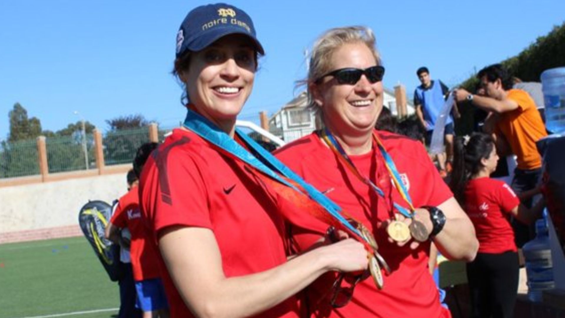 File:Linda Hamilton and Kate Sobrero-Markgraf.jpg