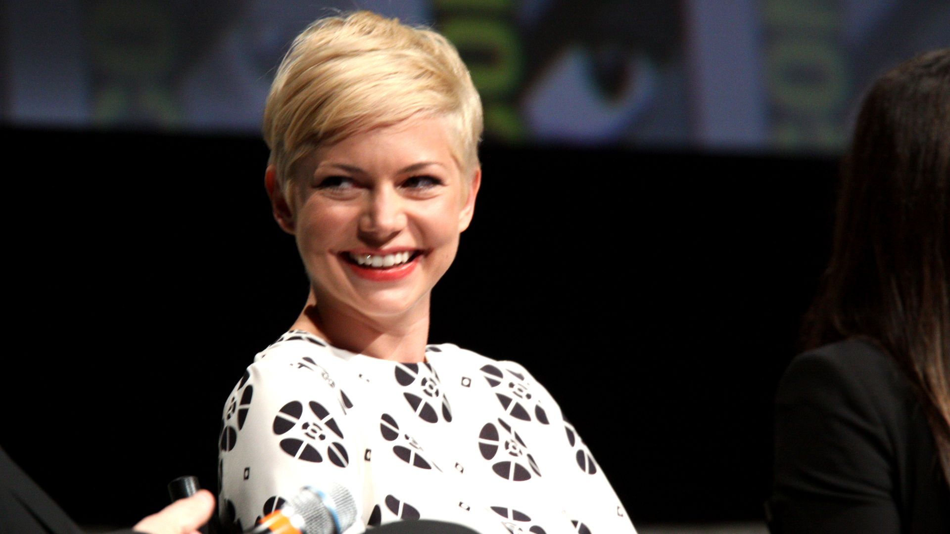 File:Michelle Williams (7587118214).jpg