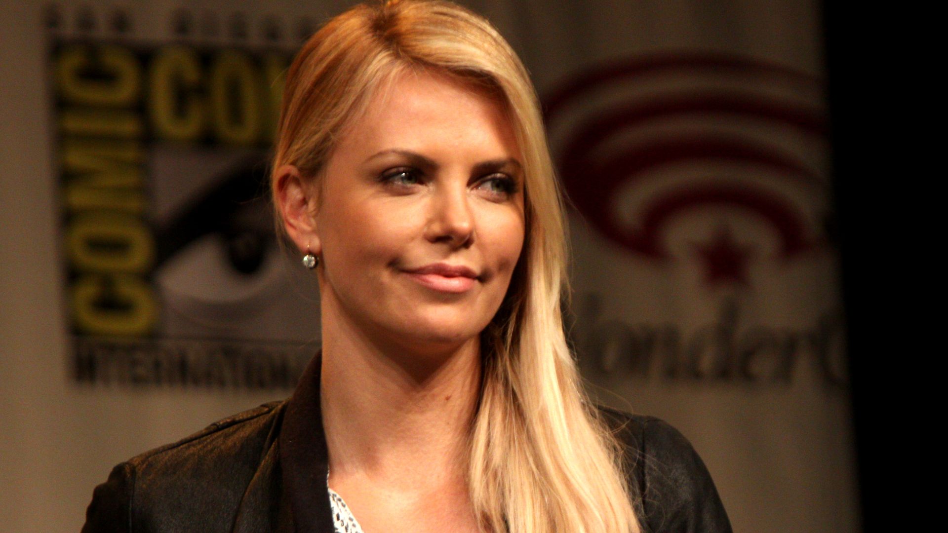 File:Charlize Theron (6852649302).jpg