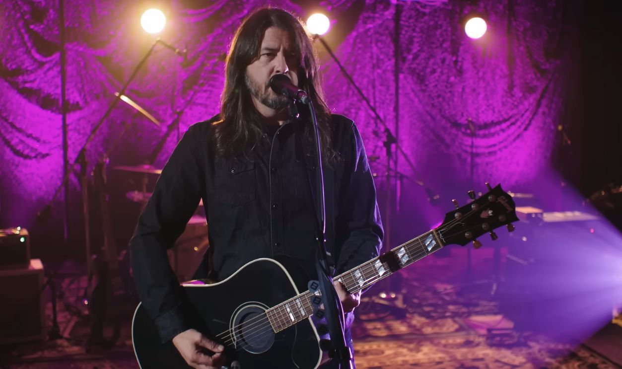 Screenshot from Everlong (1997)