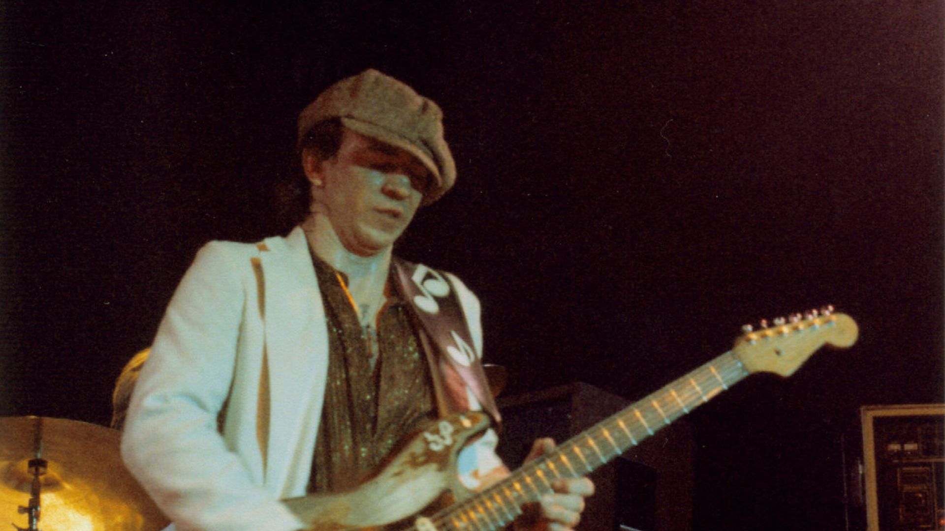 File:Ritz Theater White Suite.jpg