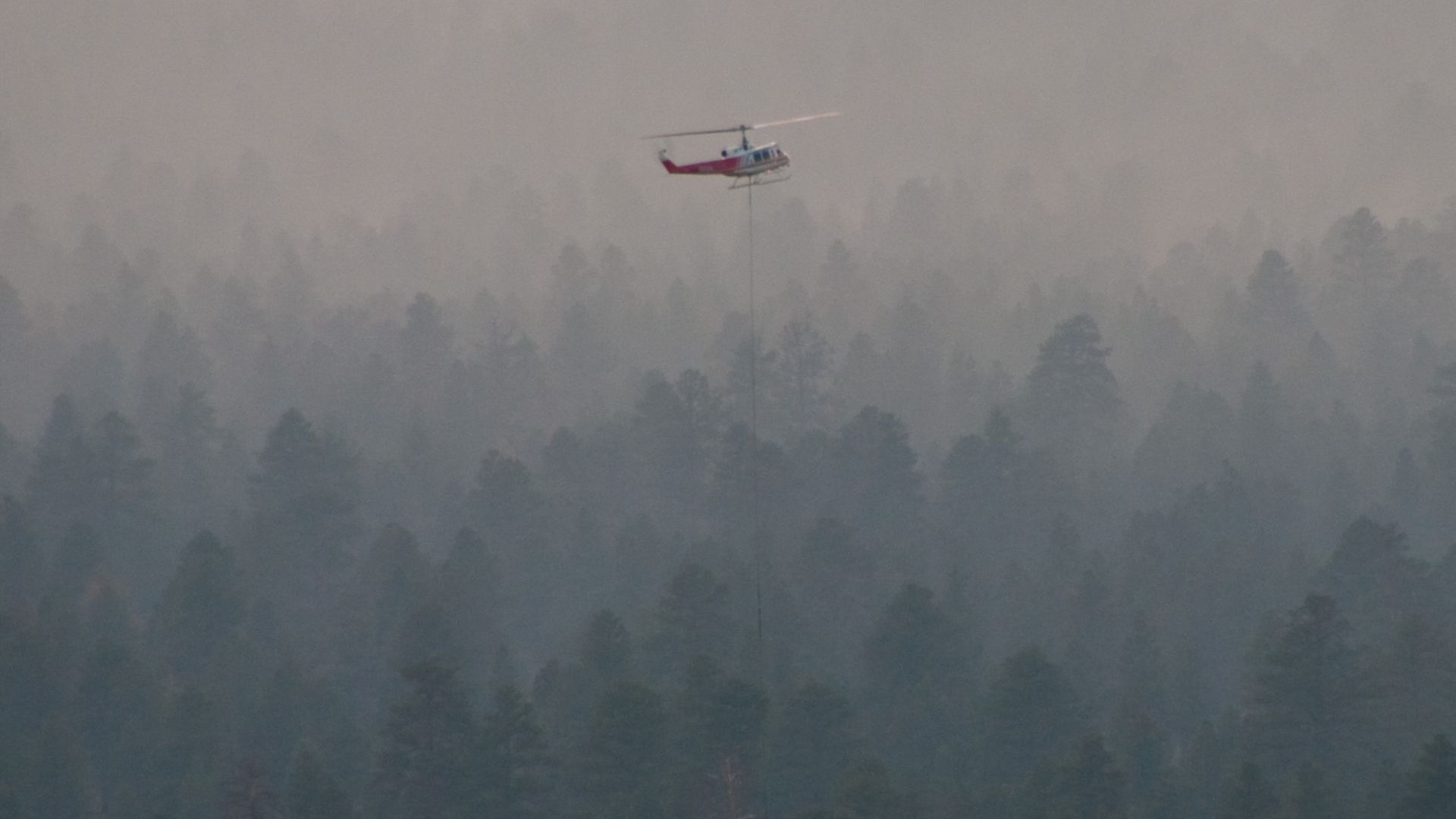 File:Water helicopter over the Coconino National Forest.jpg