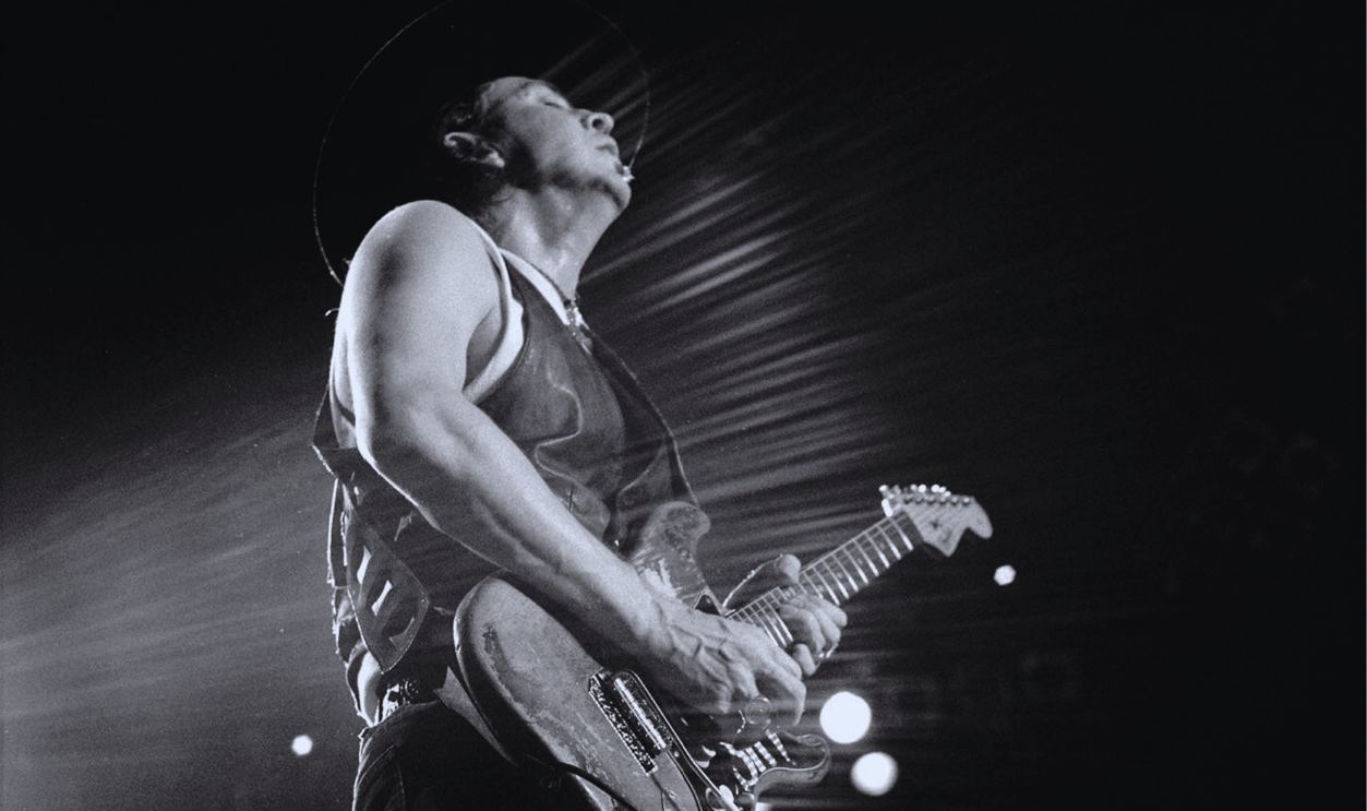 Gettyimages  - 85362337, Photo of Stevie Ray VAUGHAN