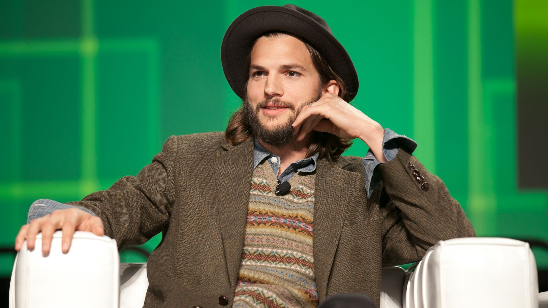 File:Ashton Kutcher (6150791129).jpg