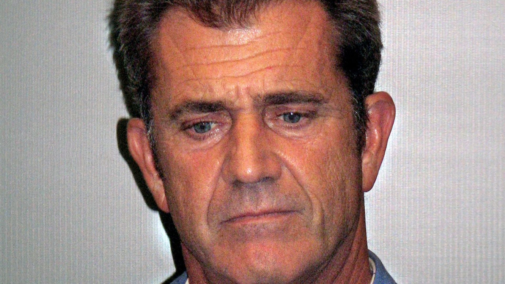 File:Mel Gibson in Singapore.jpg