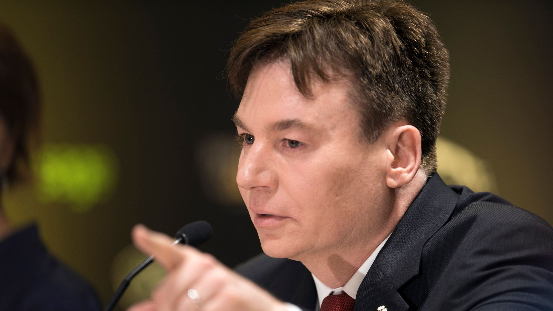 File:Mike Myers speaks during the 2017 Invictus Games opening press conference (37220071326).jpg