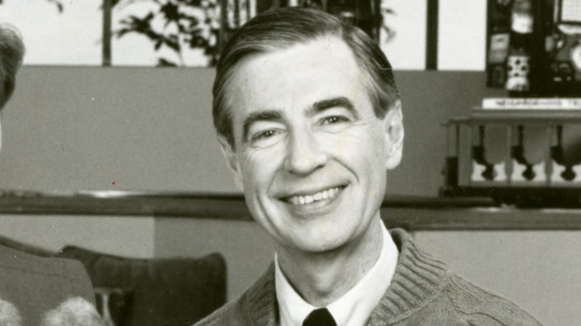 File:Fred Rogers and Tatiana Vedeneyeva on Set of Mister Rogers' Neighborhood.jpg