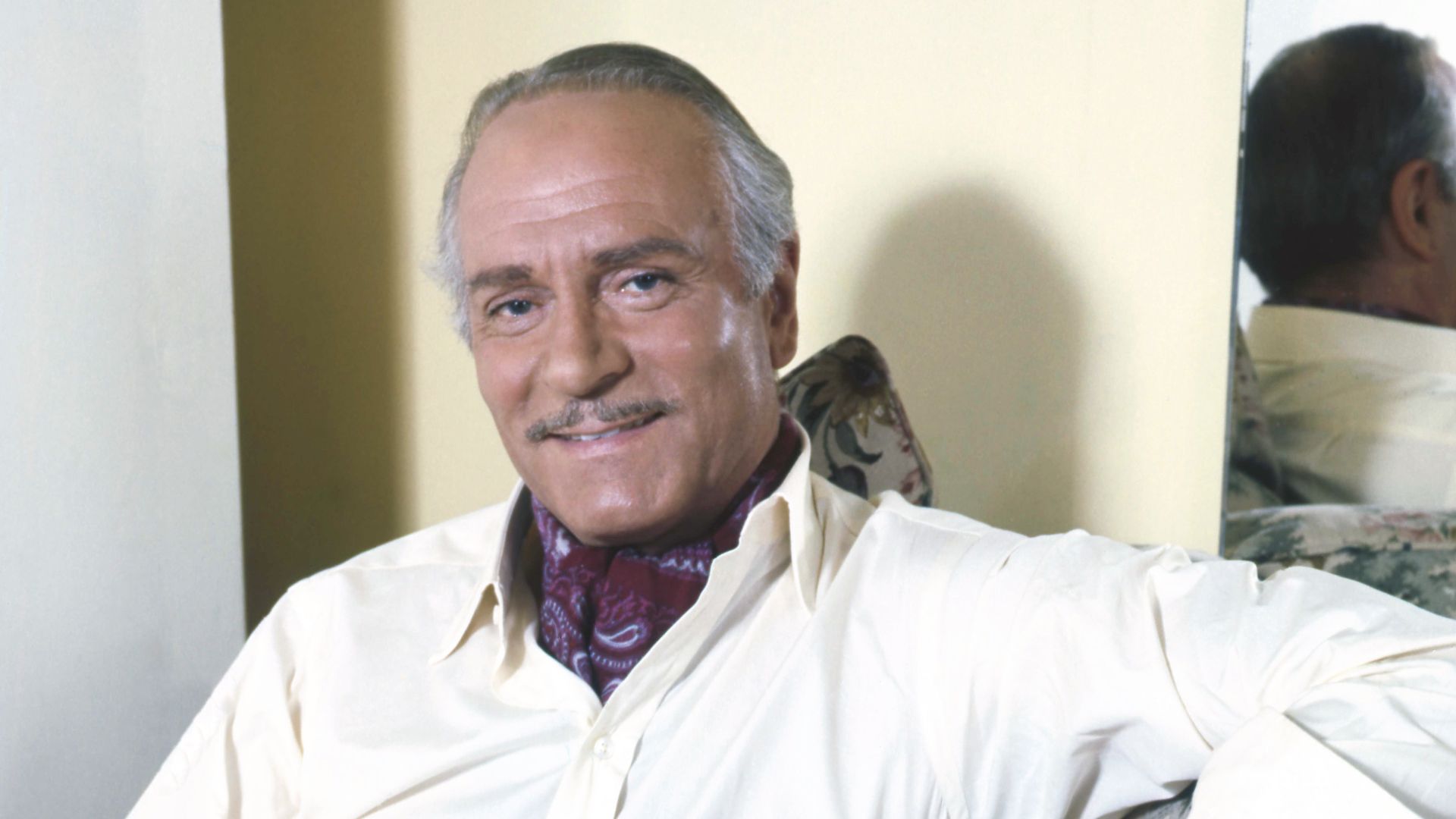 File:Laurence Olivier Allan Warren.jpg