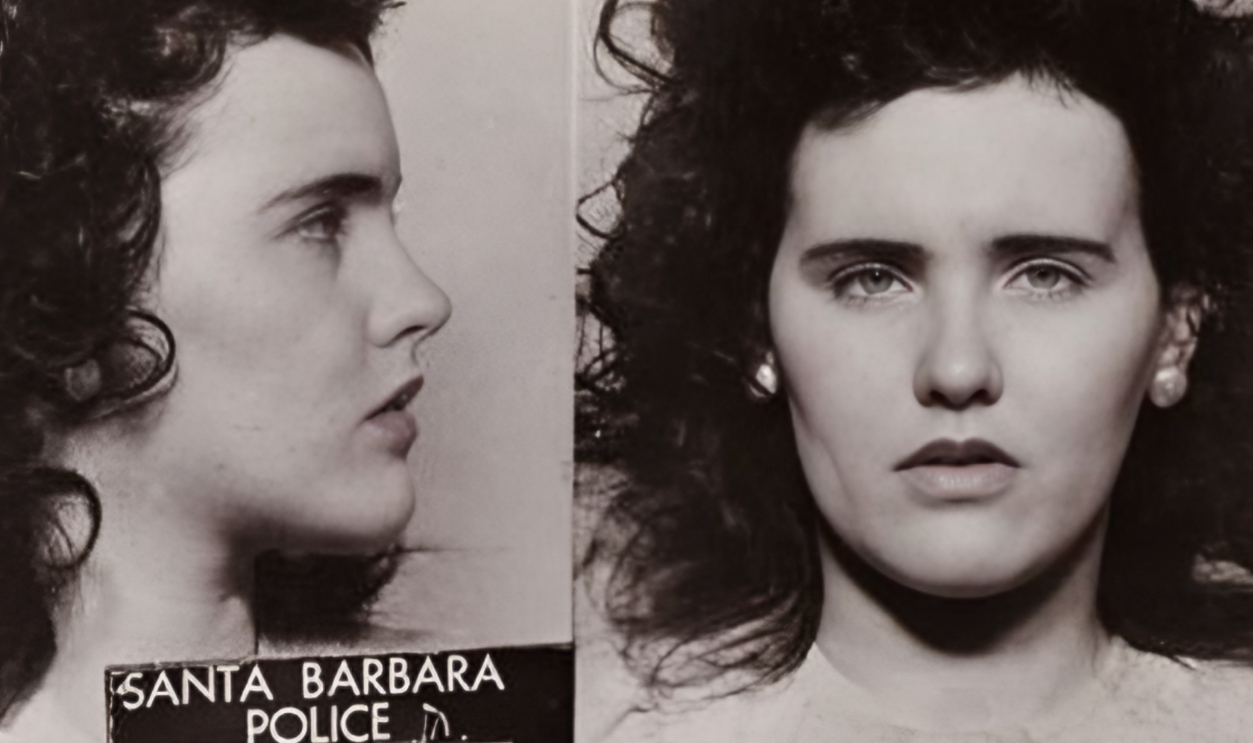 mugshot taken of Elizabeth Short