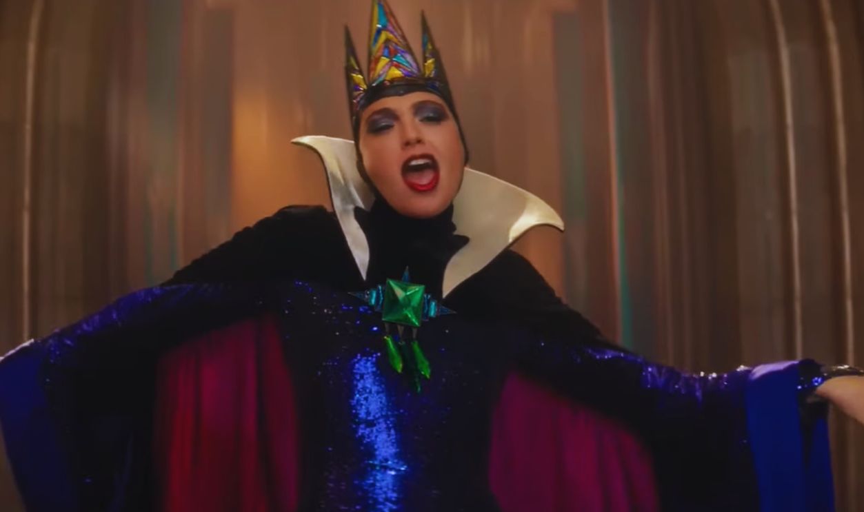 Screenshot from Snow White (2025)