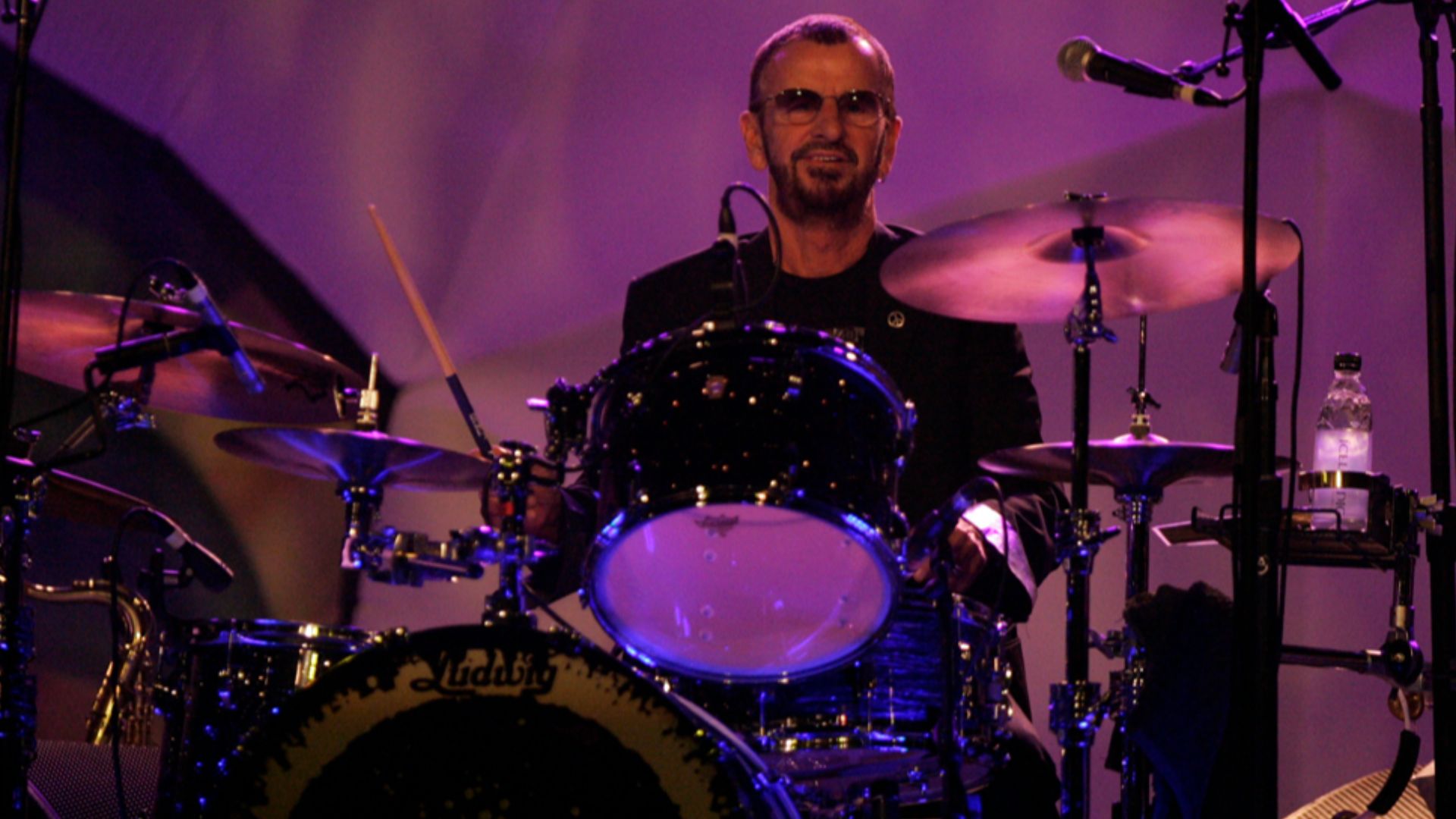 File:Ringo Starr and all his band (8469748951).jpg