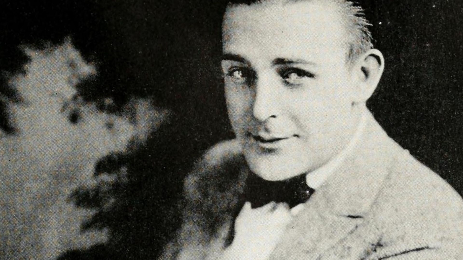 File:Wallace Reid Portrait in Who's Who on the Screen.jpg