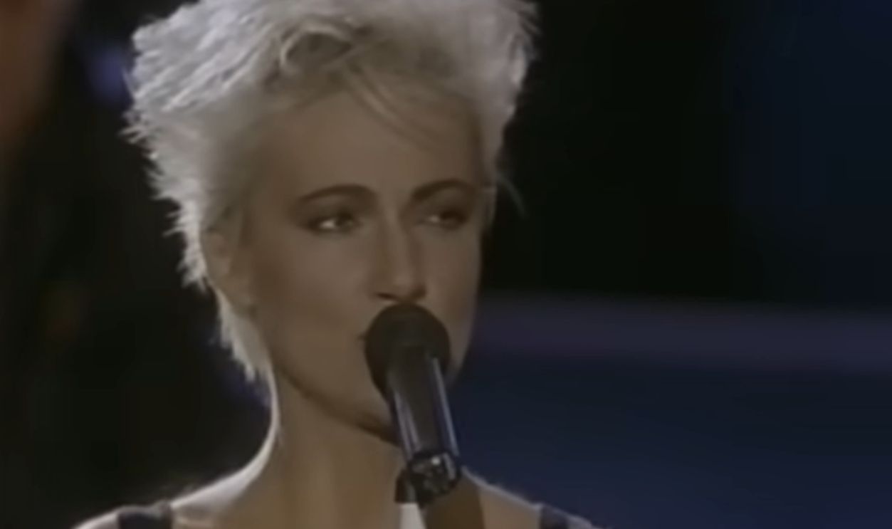 Roxette – “Listen To Your Heart”