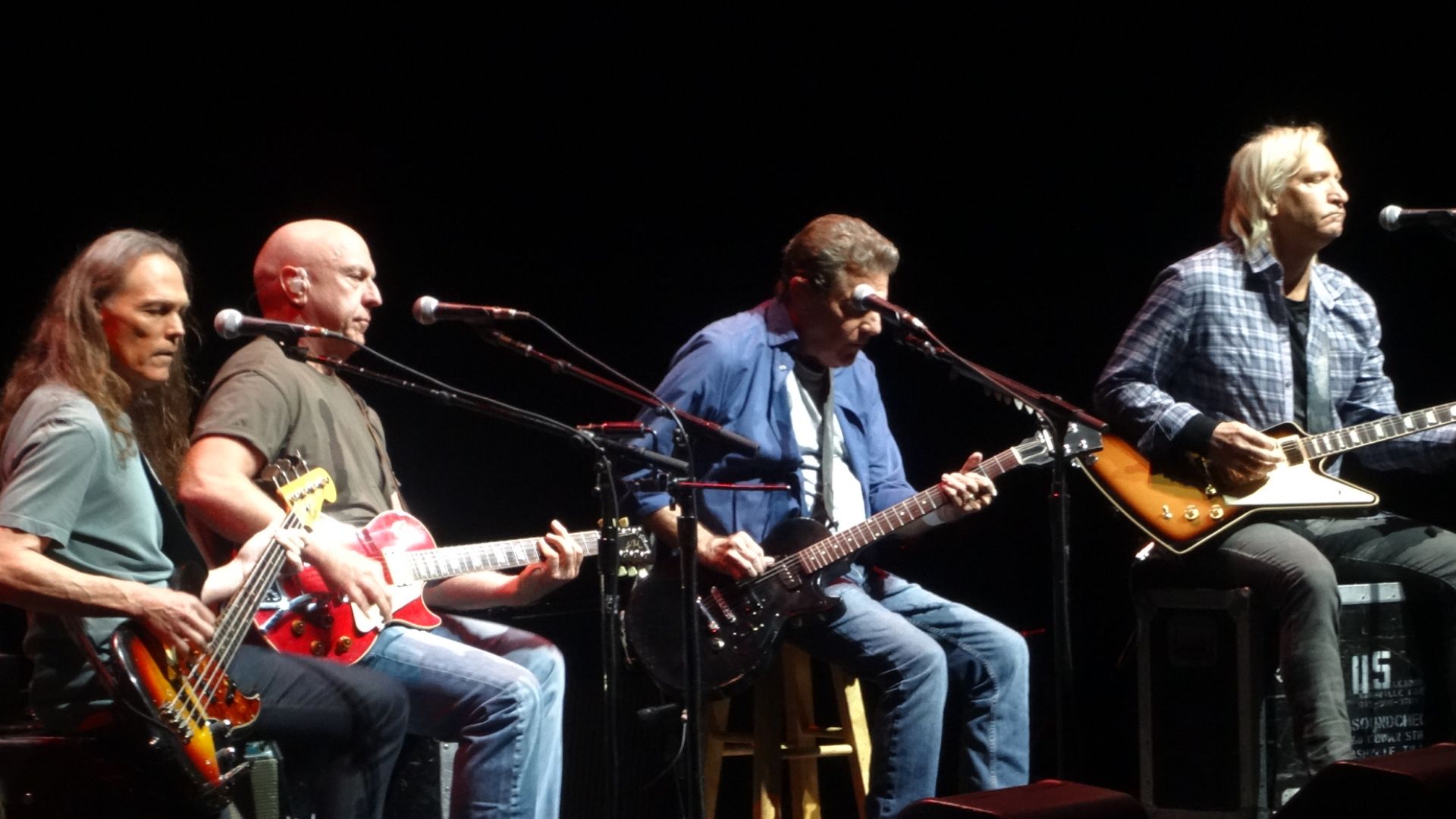 File:Eagles in concert September 2014.jpg