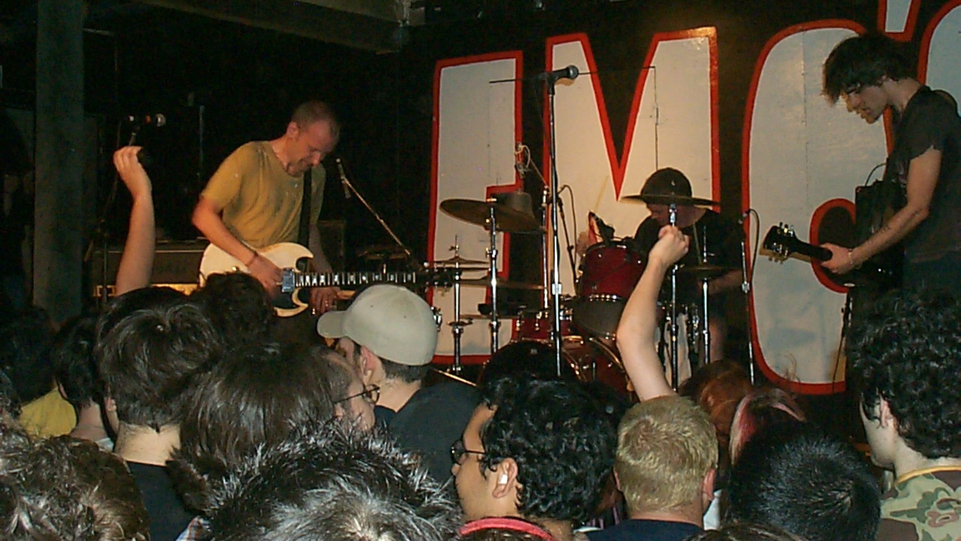 File:Fugazi.jpg