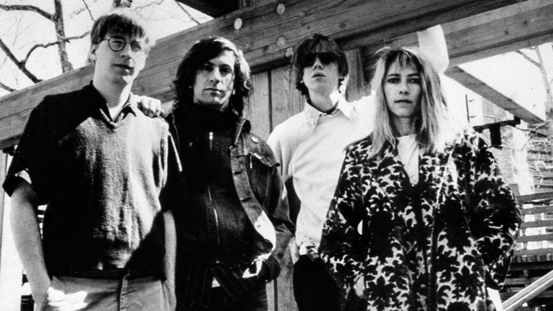 File:Sonic Youth (1987 Monica Dee portrait).jpg