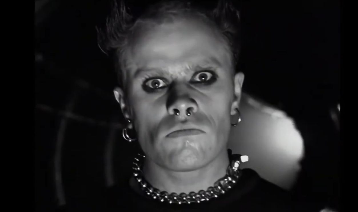 Screenshot from Firestarter (1996)