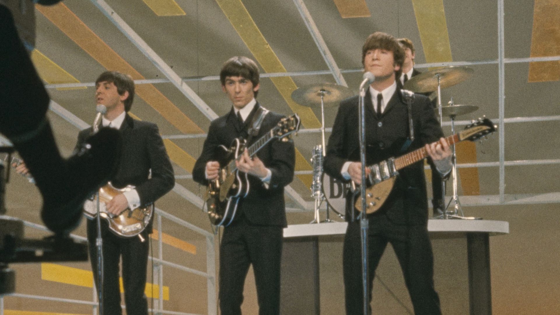 File:The Beatles performing at The Ed Sullivan Show (cropped).jpg