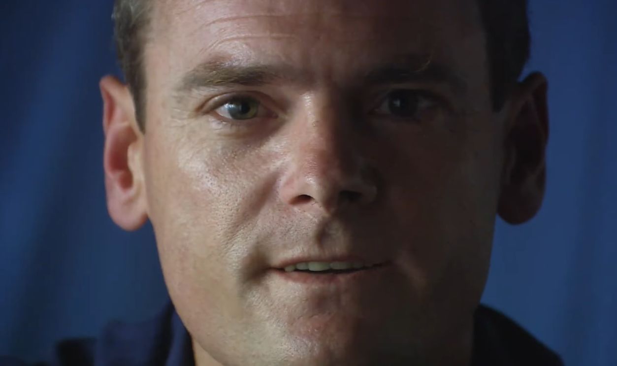 Screenshot from Touching the Void (2003)