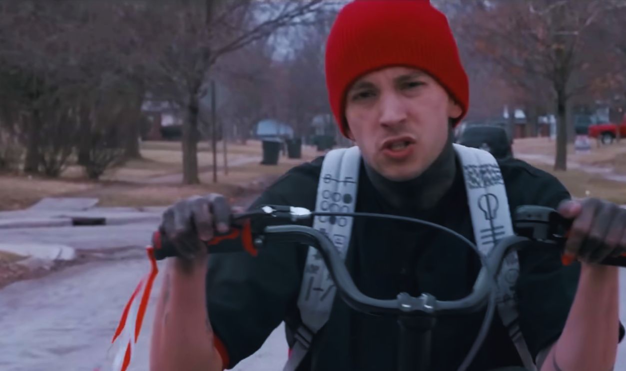 Screenshot from Stressed Out (2015)