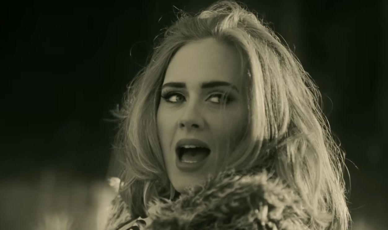 Screenshot from Hello (2015)