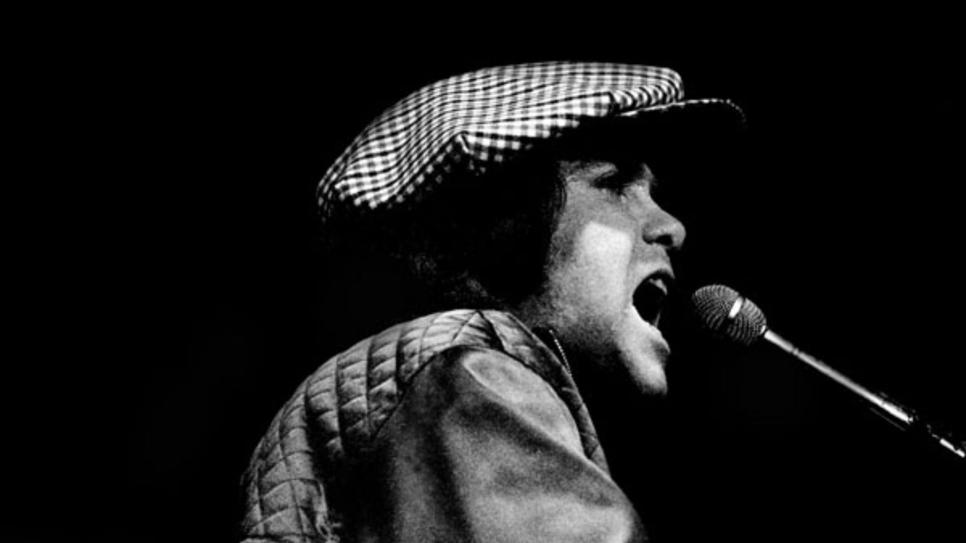 File:Elton John 1.jpg