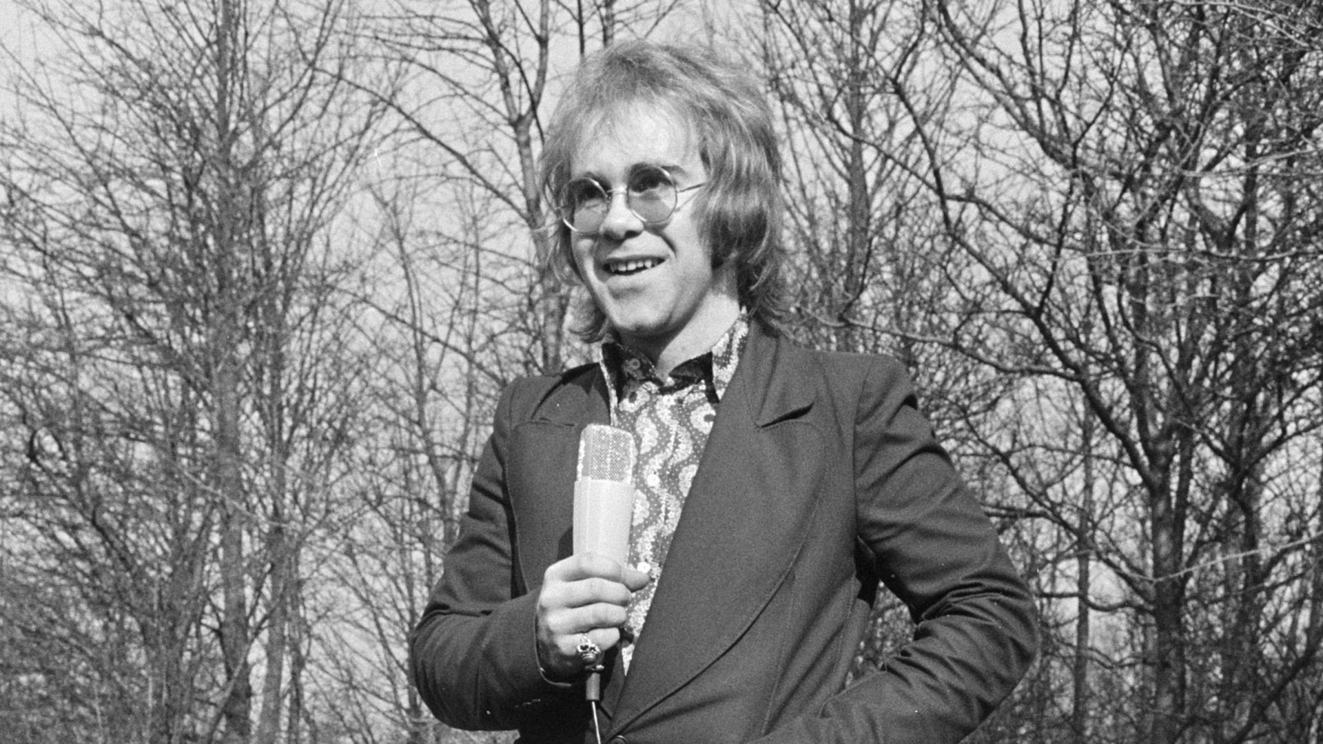 File:Popzanger Elton John in Nederland Elton John in Amsterdamse bos, Bestanddeelnr 924-2764.jpg