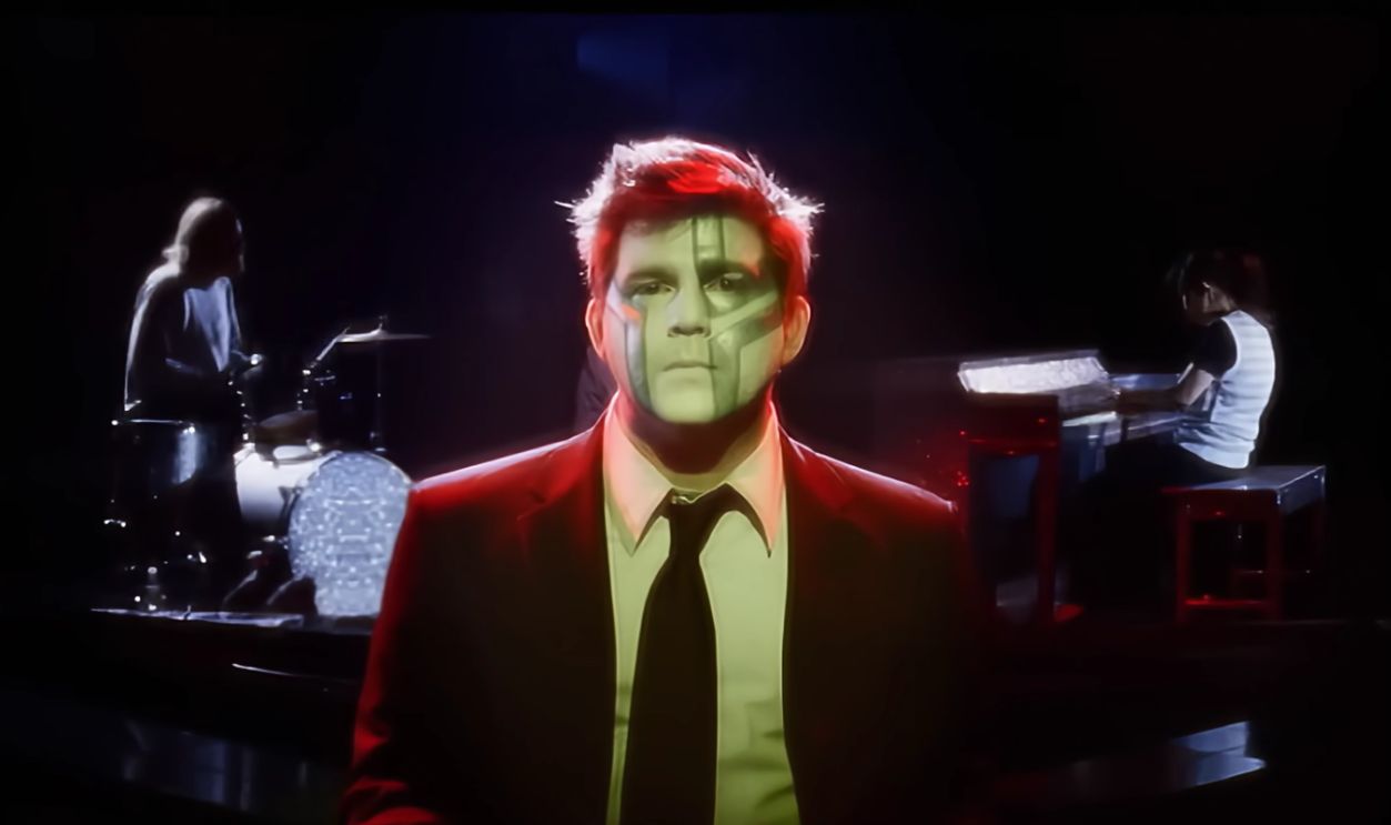 Screenshot from All My Friends (2007)