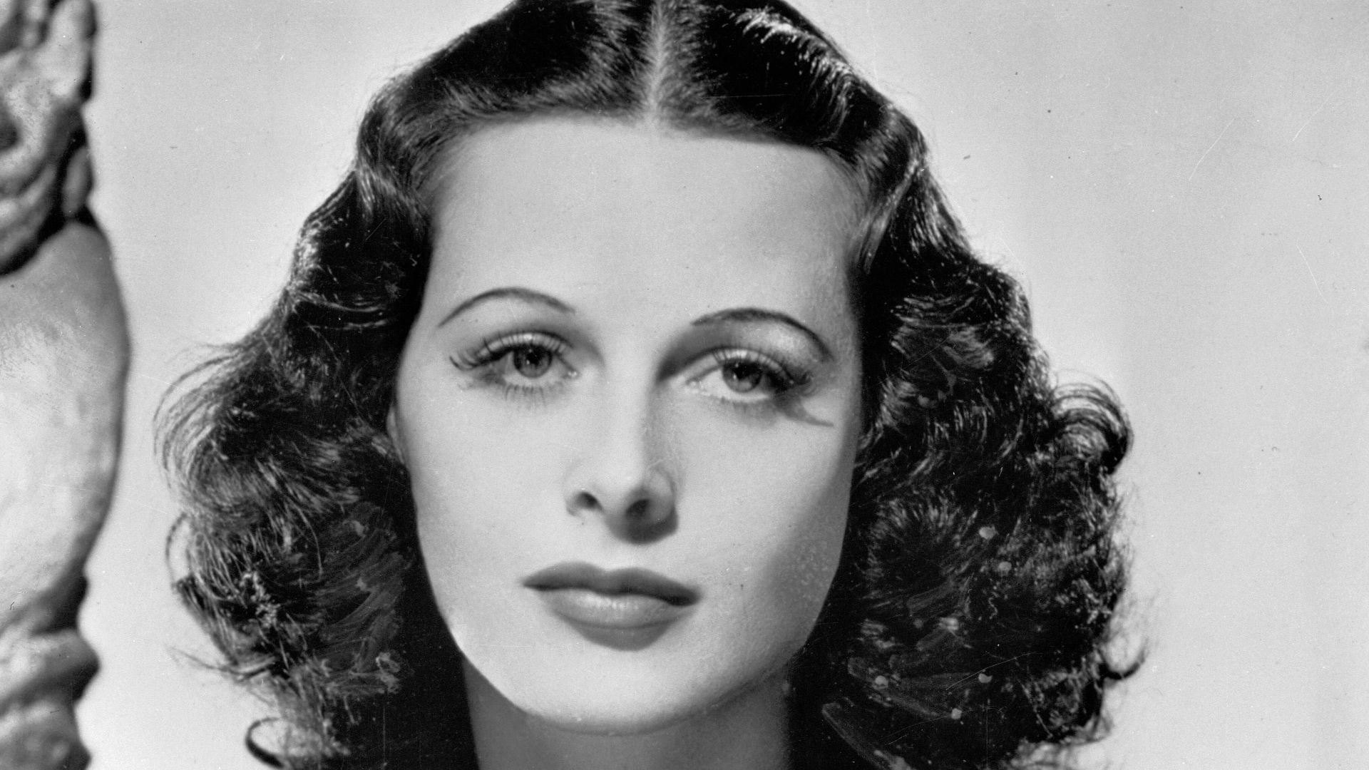 File:Hedy Lamarr, 1939.jpg