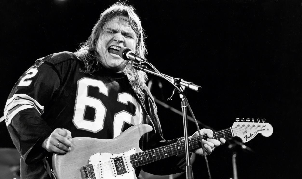 NEW YORK, NY - CIRCA 1982: Meat Loaf in concert circa 1982 in New York City. 