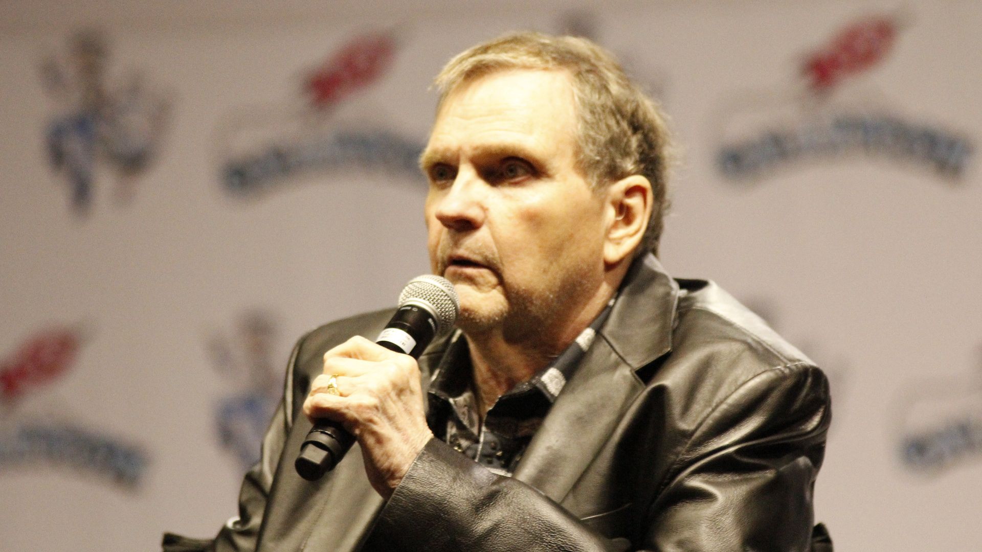 File:Meatloaf Q&A at Galaxycon Raleigh 2019 16.jpg