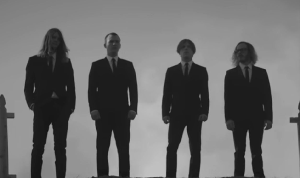 Screenshot from Cigarette Daydreams (2014)