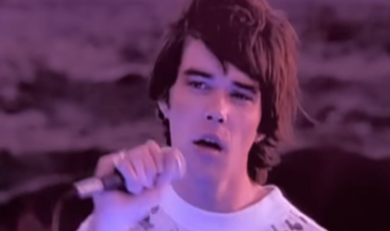 Screenshot from Fools Gold (1989)