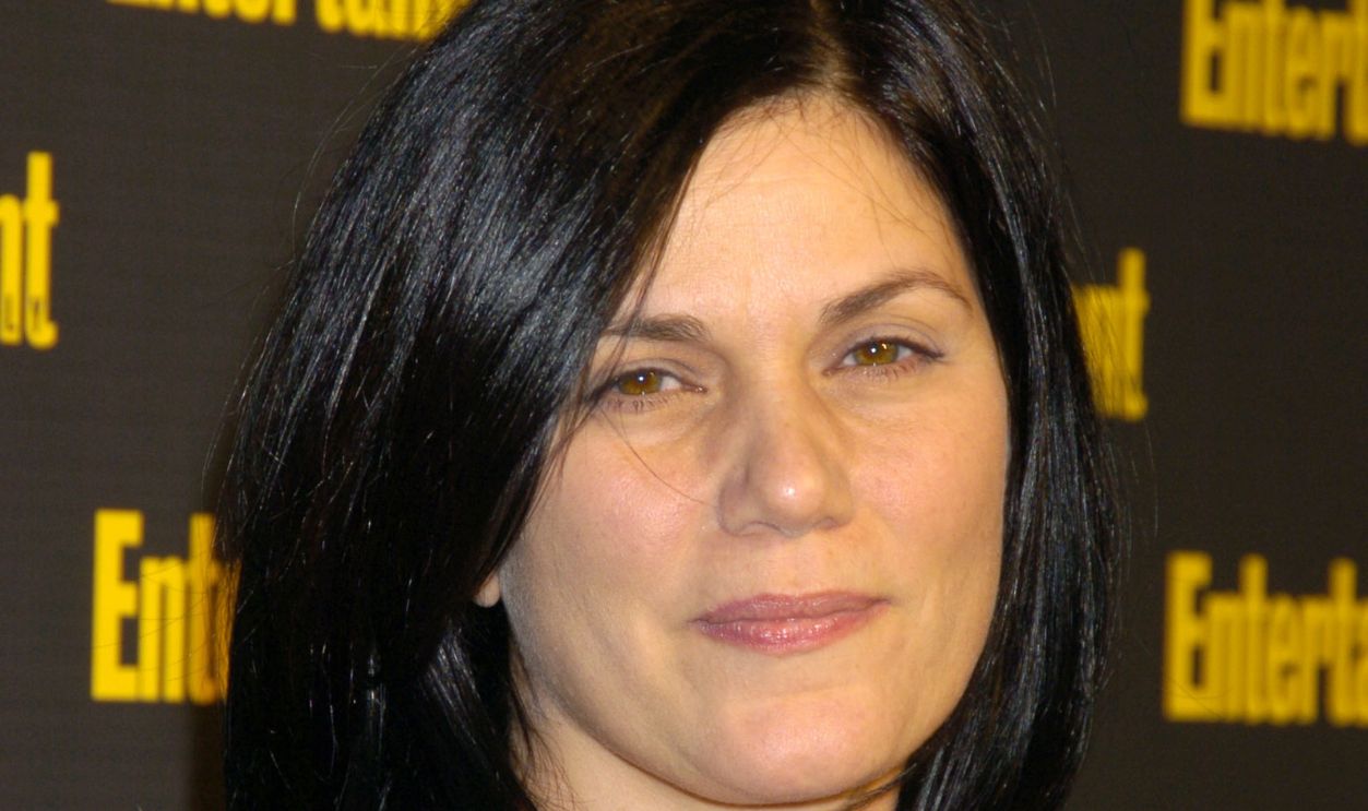 Linda Fiorentino during Entertainment Weekly 11th Annual Oscar Viewing Party at Elaines Restaurant in New York City, New York, United States. 