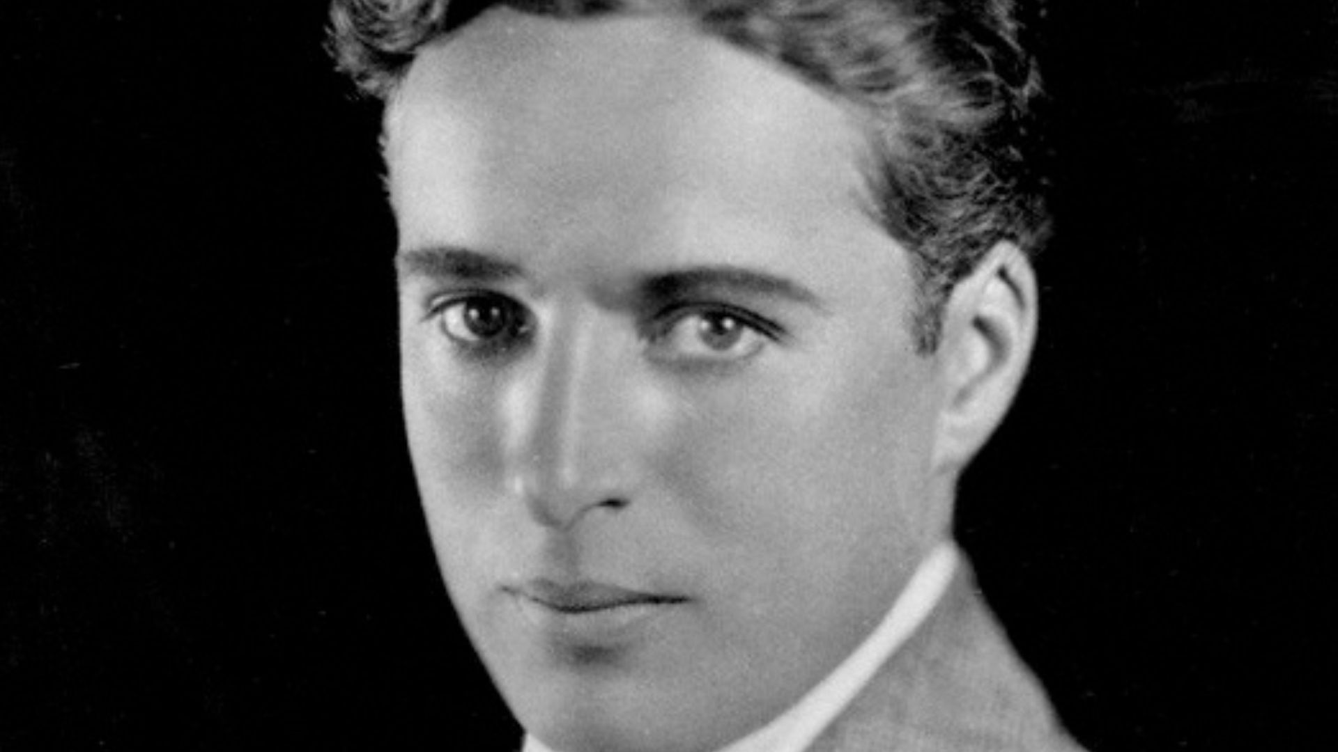 File:Charlie Chaplin portrait.jpg