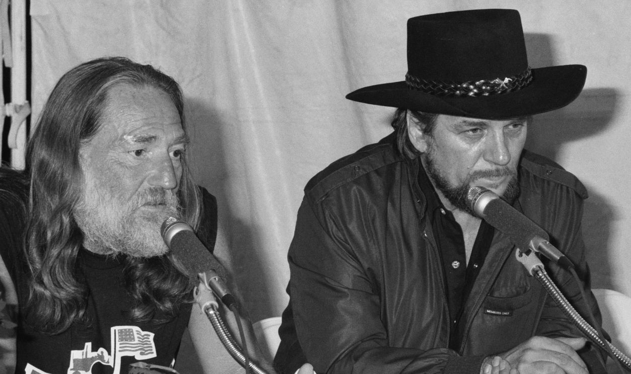 Gettyimages - 1248950666, Nelson And Jennings American musicians Willie Nelson (left) and Waylon Jennings (1937 - 2002), circa 1983.