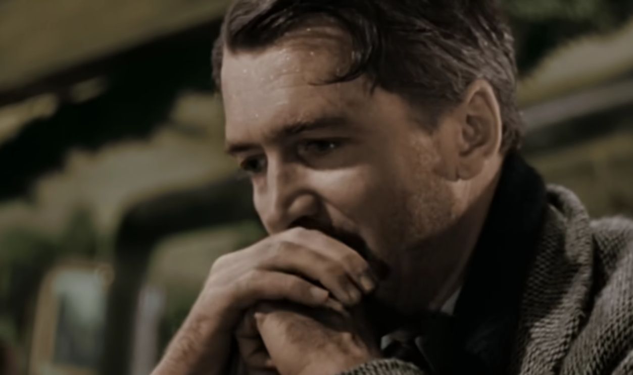 Screenshot from It’s a Wonderful Life (1946)